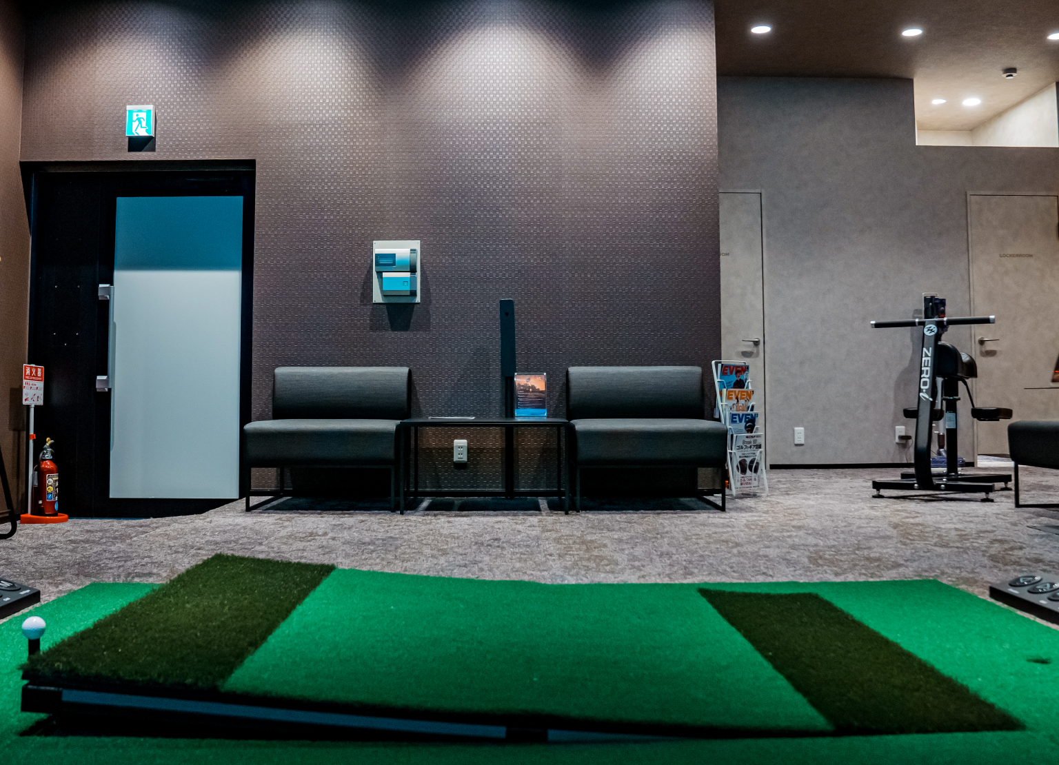 LOUNGE RANGE谷町六丁目の公式サイトの画像(2/2)